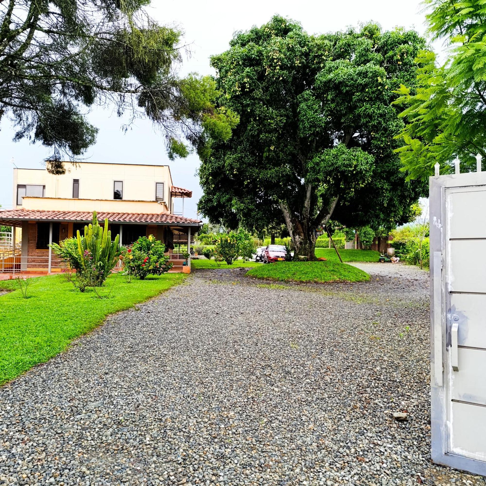 Hotel Campestre Los Mangos Quimbaya Exteriér fotografie
